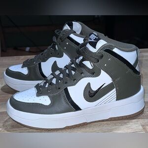 Nike Dunk High Up Cargo Khaki In Youth
Size 4, No Box